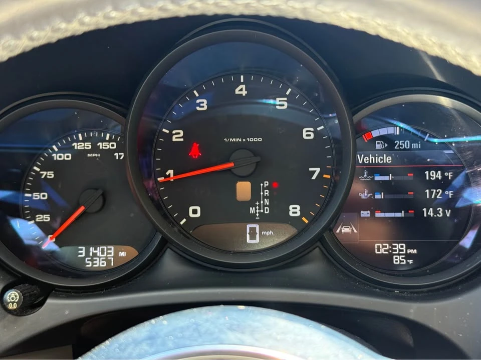 2019 Porsche Macan - Image 7 of 15