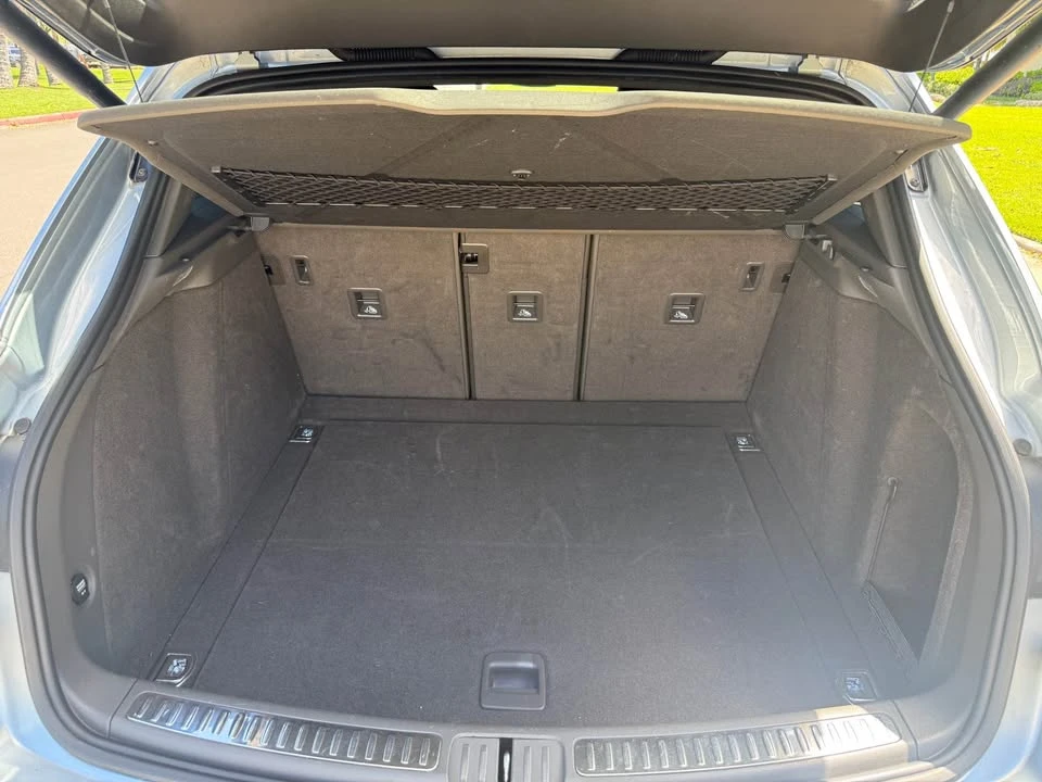 2019 Porsche Macan - Image 12 of 15