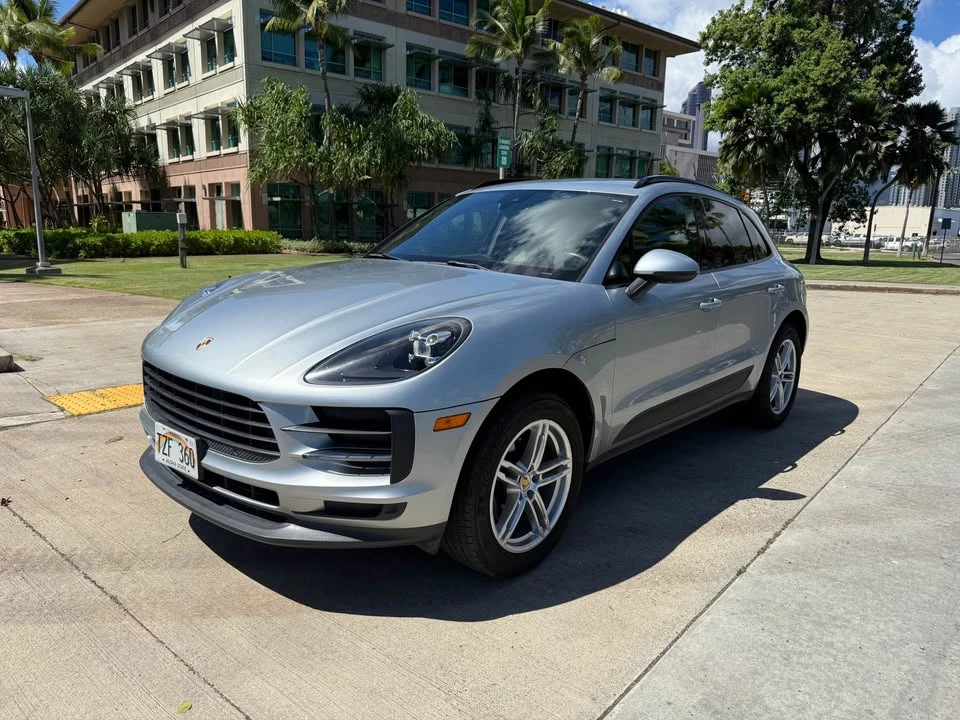2019 Porsche Macan - Image 2 of 15