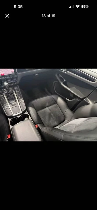 2019 Porsche Macan - Image 14 of 19