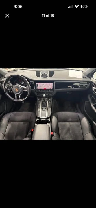 2019 Porsche Macan - Image 12 of 19