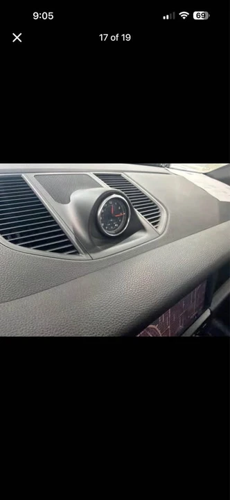 2019 Porsche Macan - Image 16 of 19