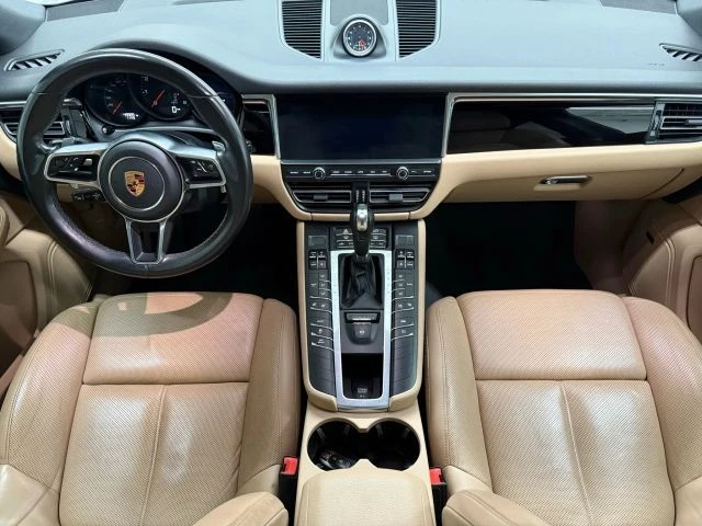 2019 Porsche Macan - Image 2 of 21