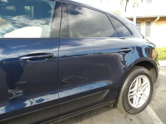 2019 Porsche Macan - Image 13 of 21