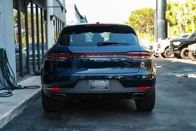 2019 Porsche Macan - Image 11 of 12