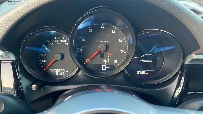 2019 Porsche Macan - Image 10 of 20