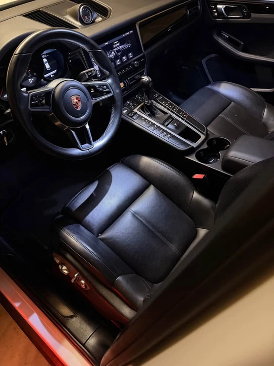 2019 Porsche Macan - Image 7 of 10