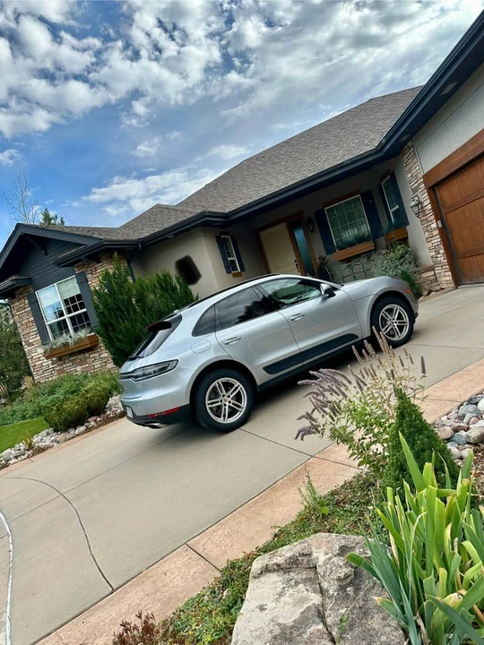 2019 Porsche Macan Turbo - Image 2 of 18