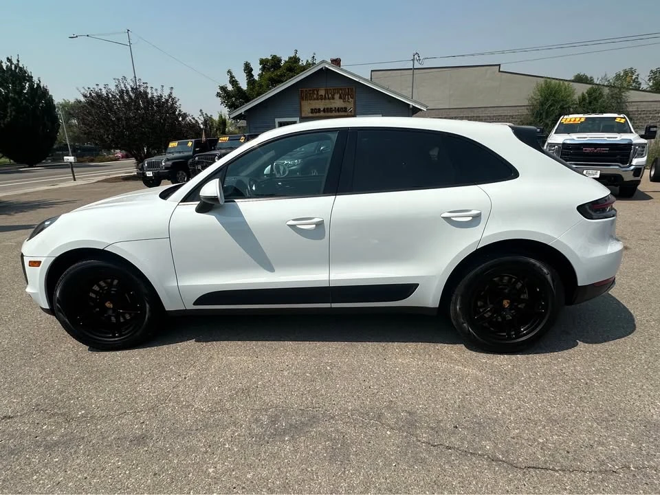 2019 Porsche Macan Turbo - Image 5 of 16