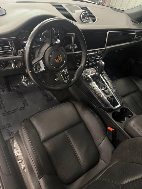 2019 Porsche Macan Turbo - Image 6 of 8