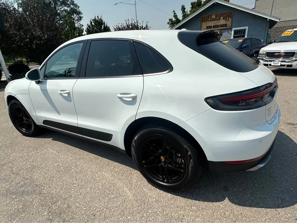 2019 Porsche Macan Turbo - Image 6 of 16