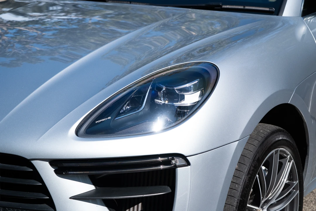 2019 Porsche Macan Turbo - Image 19 of 31