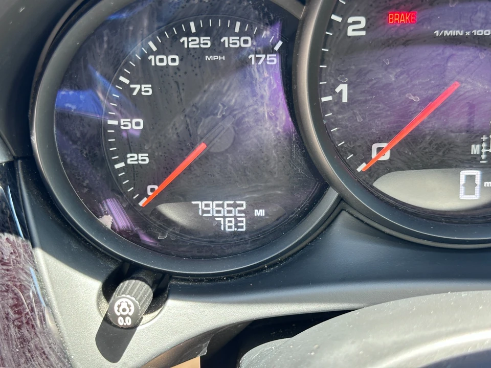 2019 Porsche Macan - Image 18 of 22