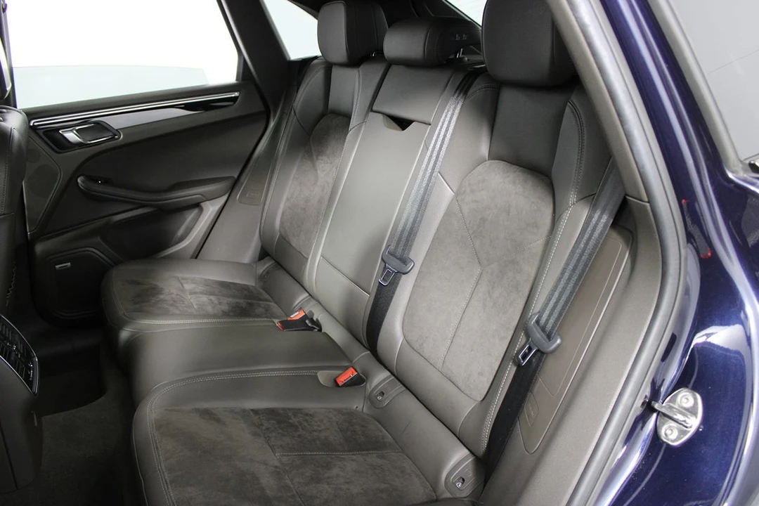 2019 Porsche Macan - Image 31 of 31