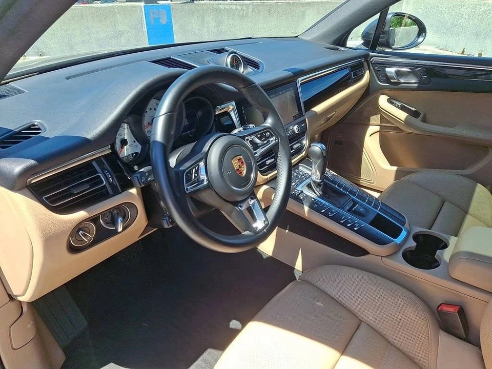 2019 Porsche Macan - Image 4 of 5
