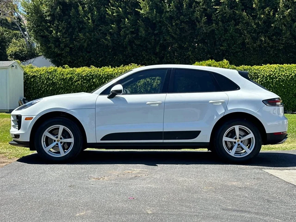 2019 Porsche Macan - Image 2 of 5