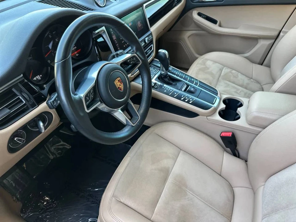 2019 Porsche Macan - Image 4 of 5