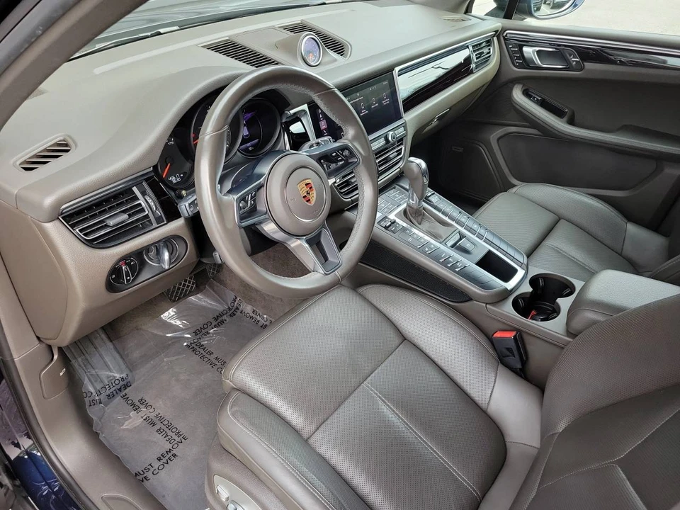 2019 Porsche Macan - Image 4 of 5