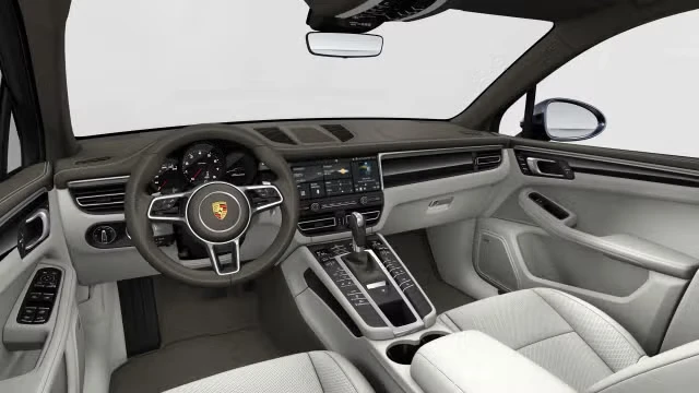 2019 Porsche Macan - Image 26 of 31