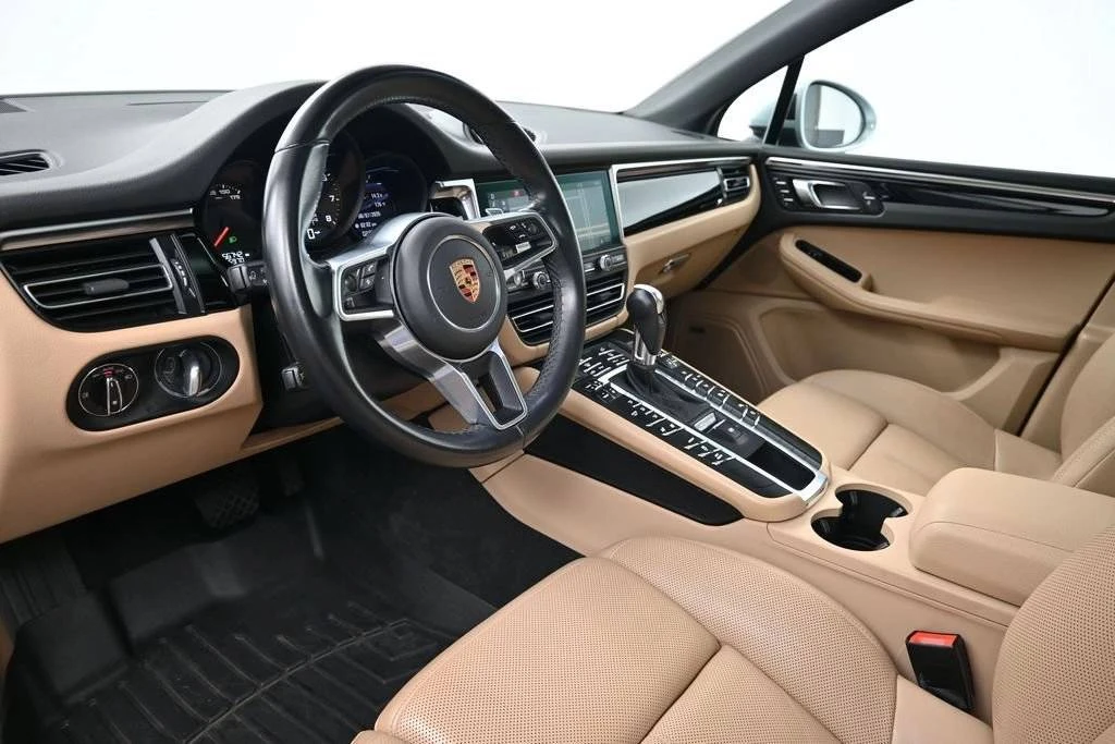 2019 Porsche Macan - Image 4 of 5