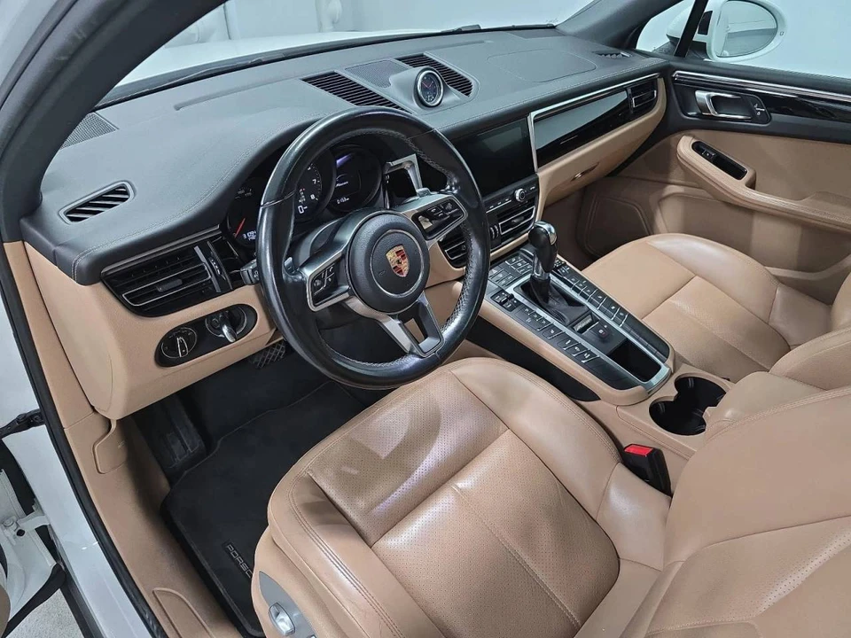 2019 Porsche Macan - Image 4 of 5