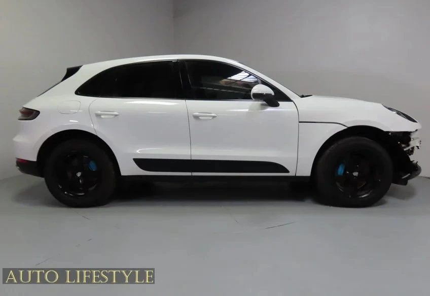 2019 Porsche Macan - Image 9 of 21