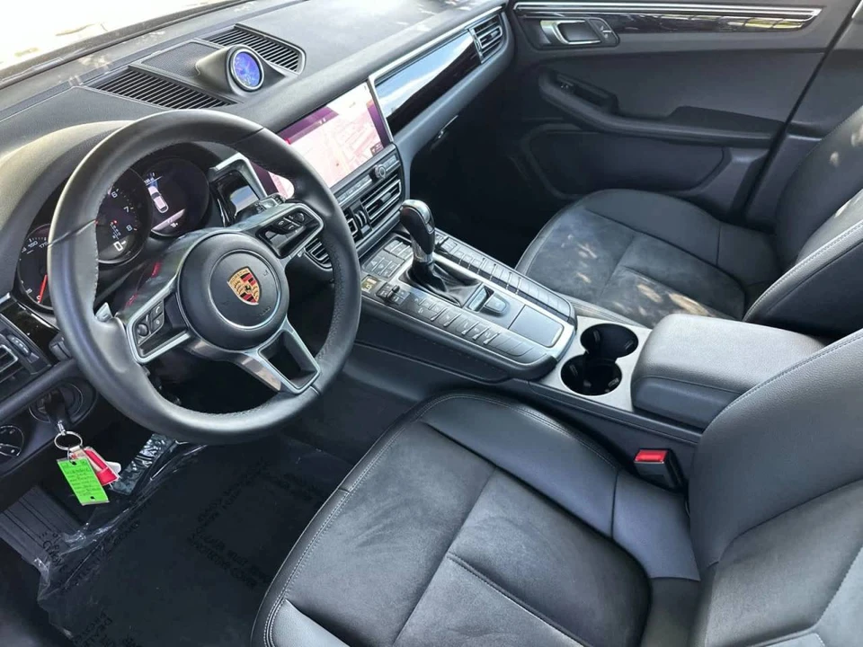 2019 Porsche Macan - Image 4 of 5