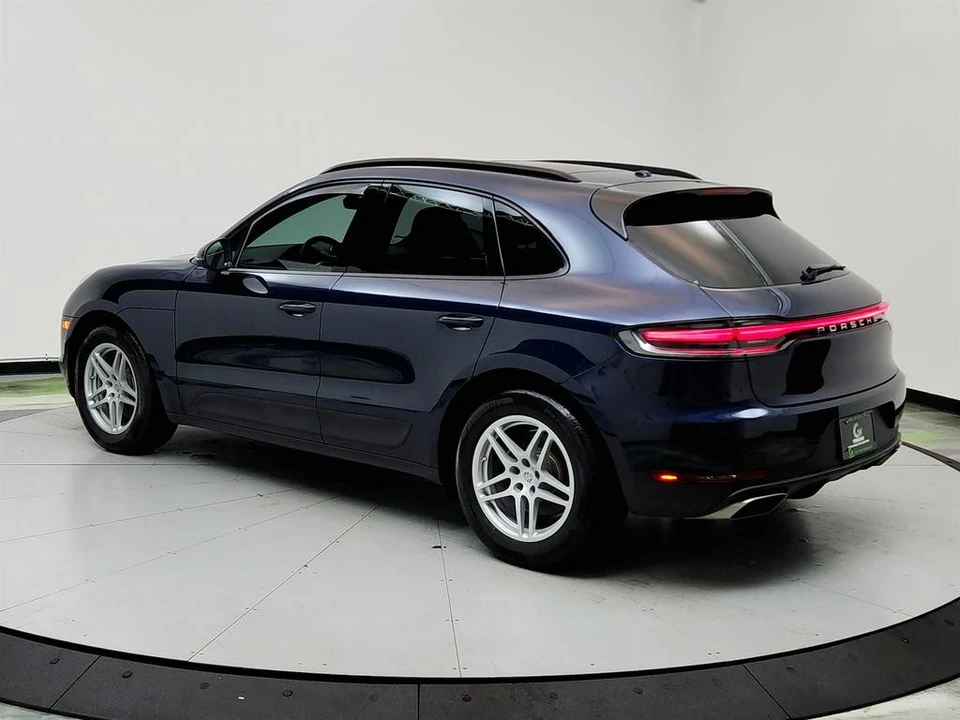 2019 Porsche Macan - Image 7 of 12