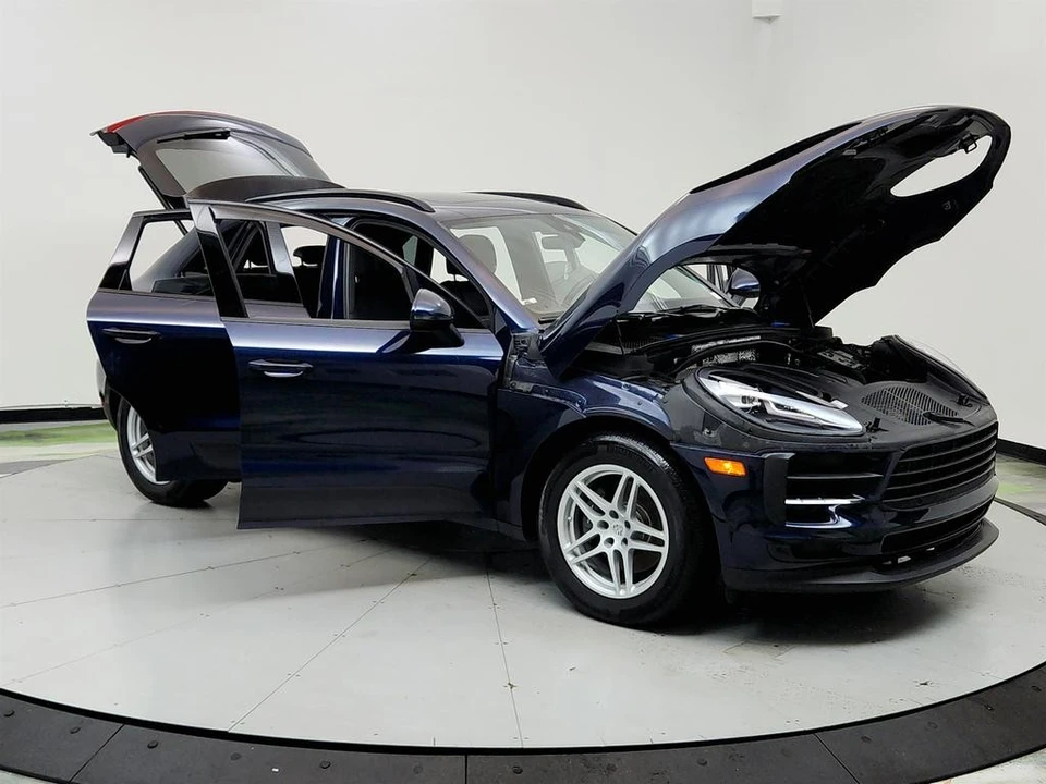 2019 Porsche Macan - Image 10 of 12