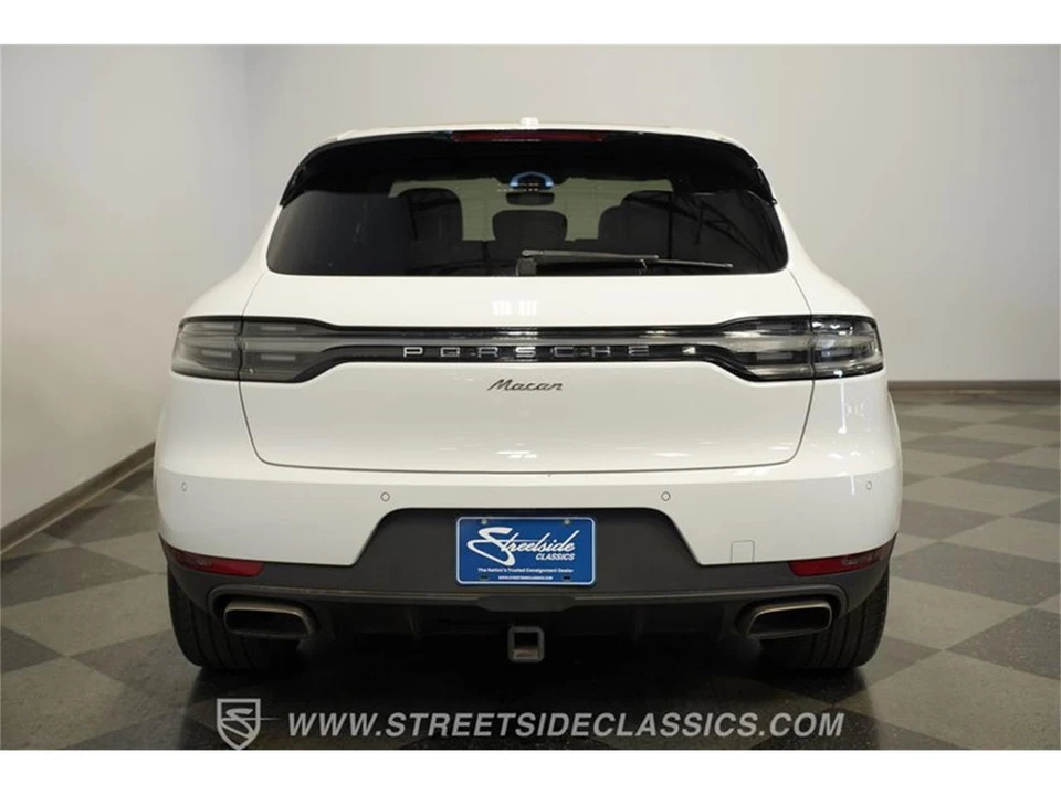 2019 Porsche Macan - Image 10 of 31