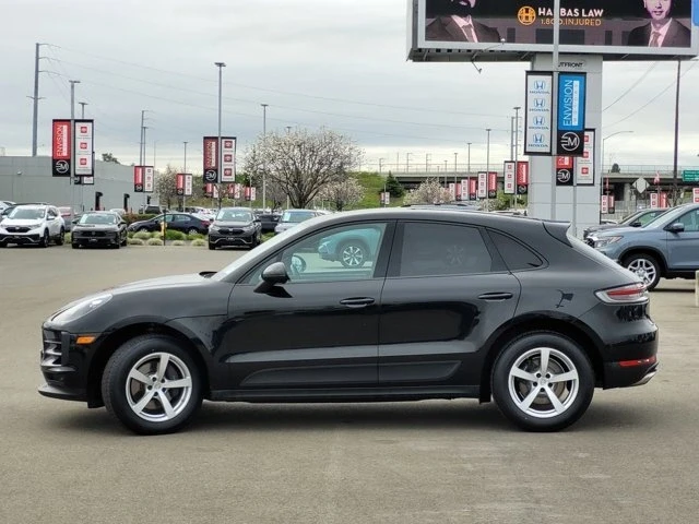 2019 Porsche Macan - Image 8 of 12