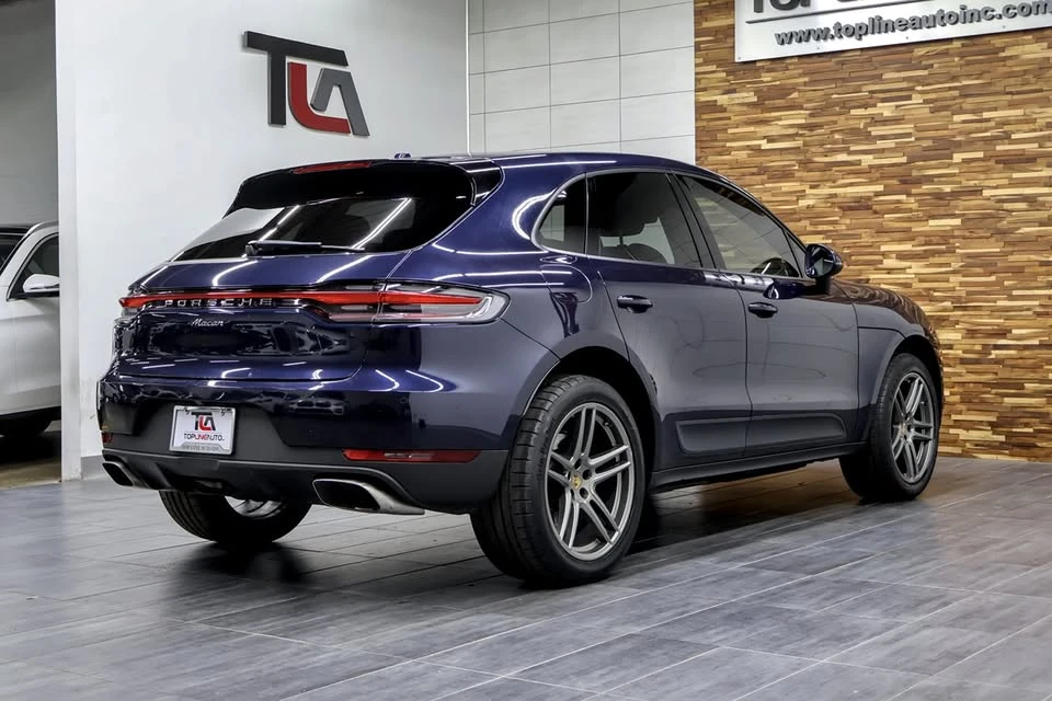 2019 Porsche Macan - Image 9 of 20