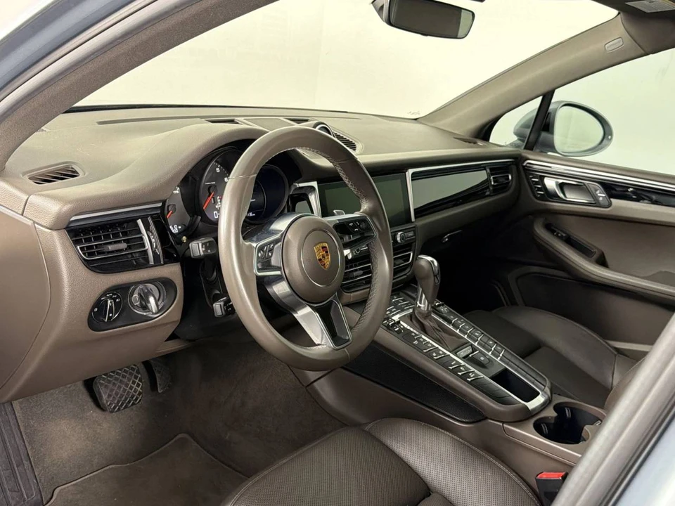 2019 Porsche Macan - Image 4 of 5