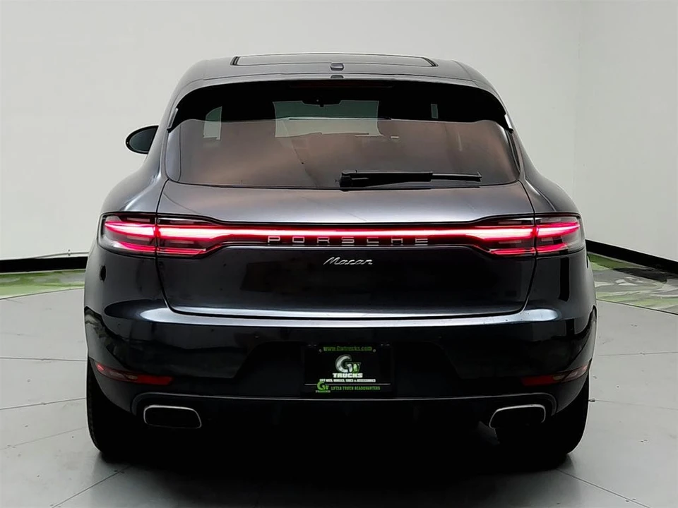 2019 Porsche Macan - Image 6 of 12
