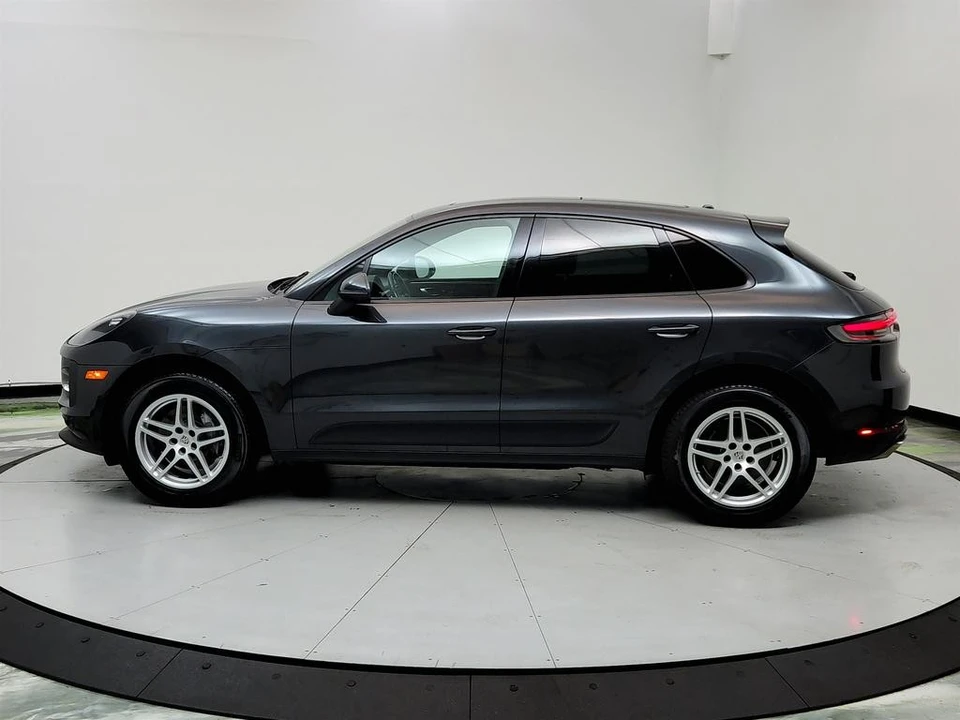 2019 Porsche Macan - Image 8 of 12
