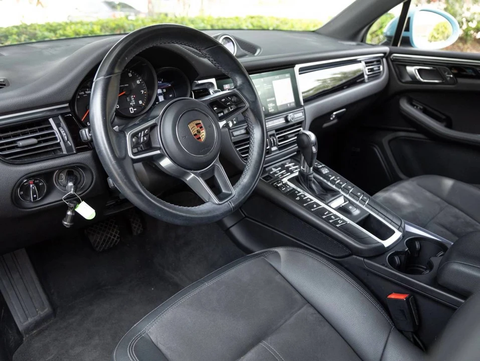 2019 Porsche Macan - Image 3 of 5