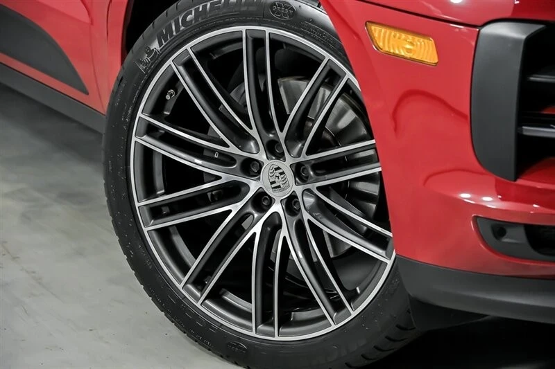 2019 Porsche Macan - Image 4 of 21
