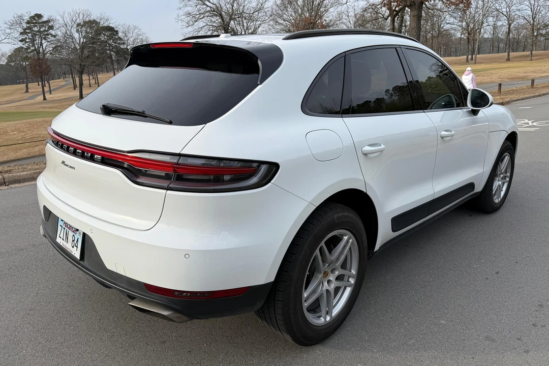 2019 Porsche Macan - Image 4 of 31