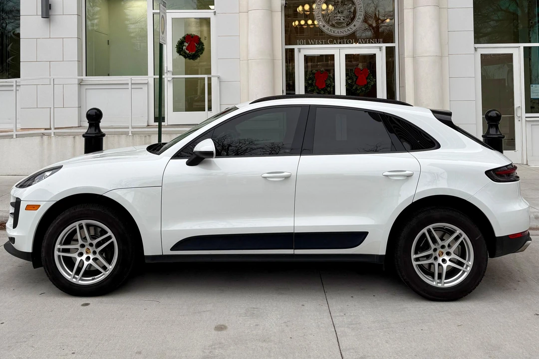 2019 Porsche Macan - Image 3 of 31