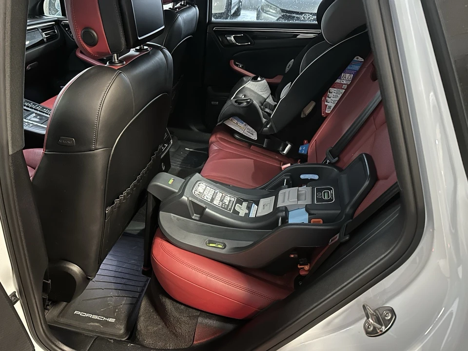 2019 Porsche Macan - Image 10 of 18