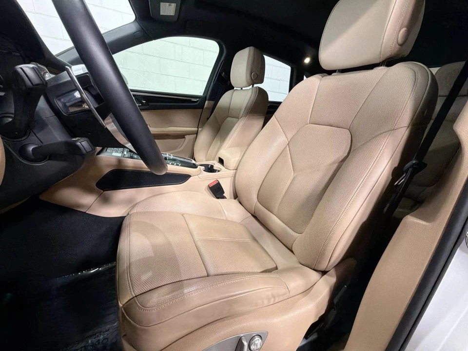 2019 Porsche Macan - Image 5 of 5