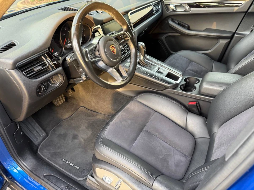 2019 Porsche Macan - Image 14 of 23