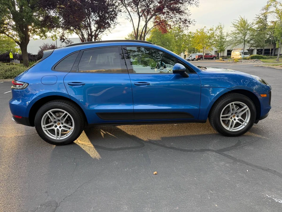 2019 Porsche Macan - Image 6 of 23