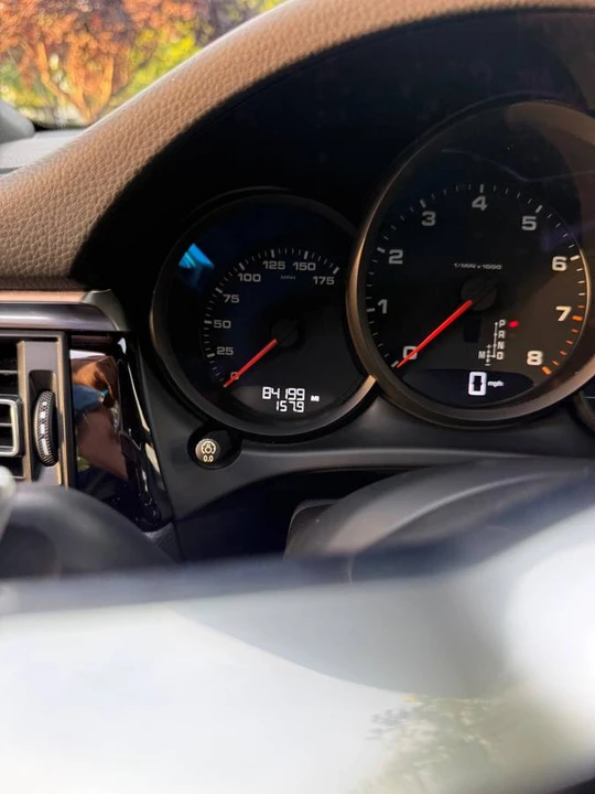 2019 Porsche Macan - Image 15 of 23