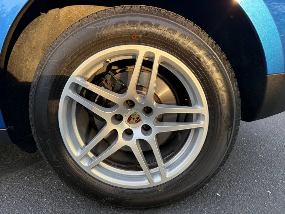 2019 Porsche Macan - Image 10 of 23