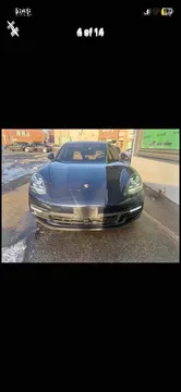 2019 Porsche Panamera 4