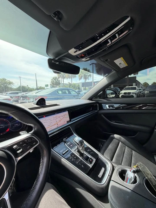 2019 Porsche 971 Panamera - Image 16 of 18