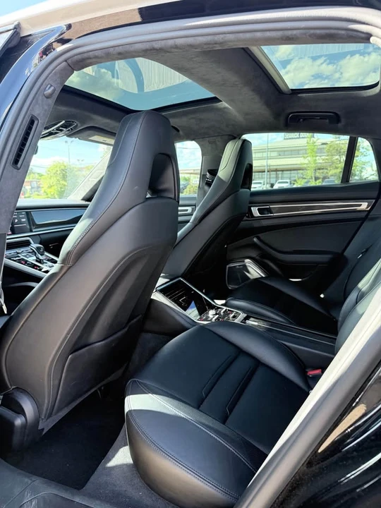 2019 Porsche Panamera - Image 10 of 16