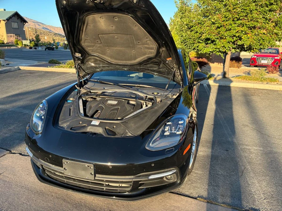 2019 Porsche 971 Panamera - Image 2 of 17
