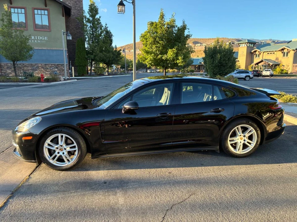 2019 Porsche 971 Panamera - Image 3 of 17
